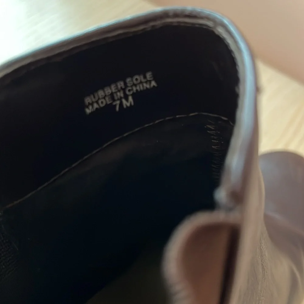 ANN TAYLOR Chestnut Brown Leather Ankle Boots Size 7